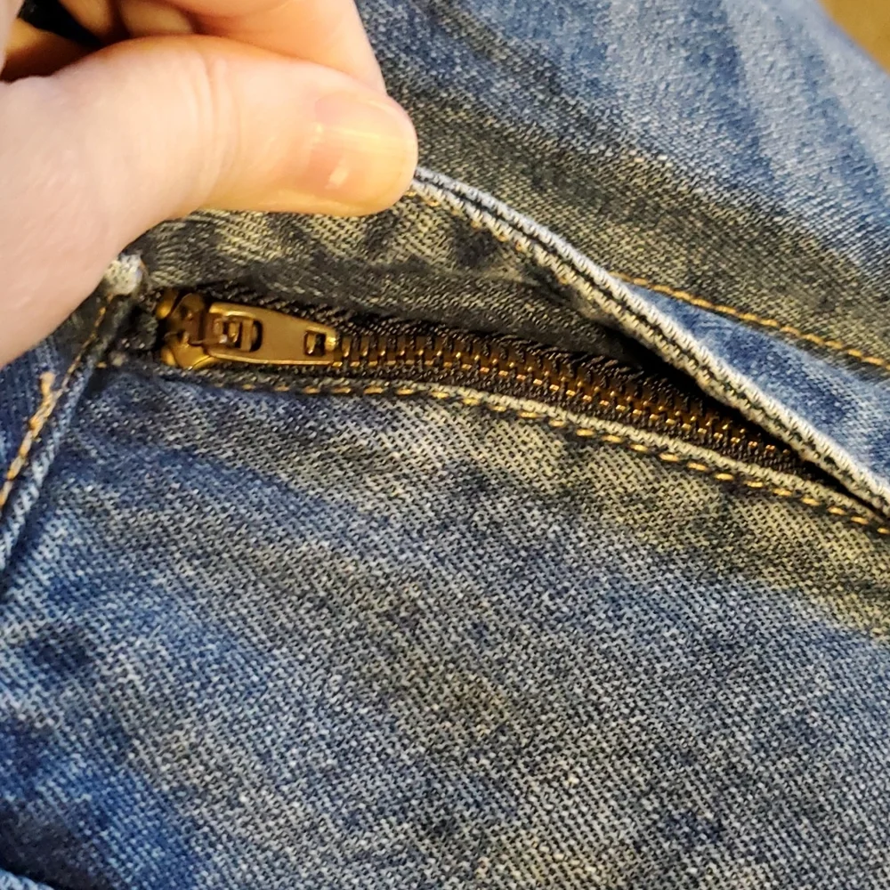 Vervet Jeans - Picture 10 of 14